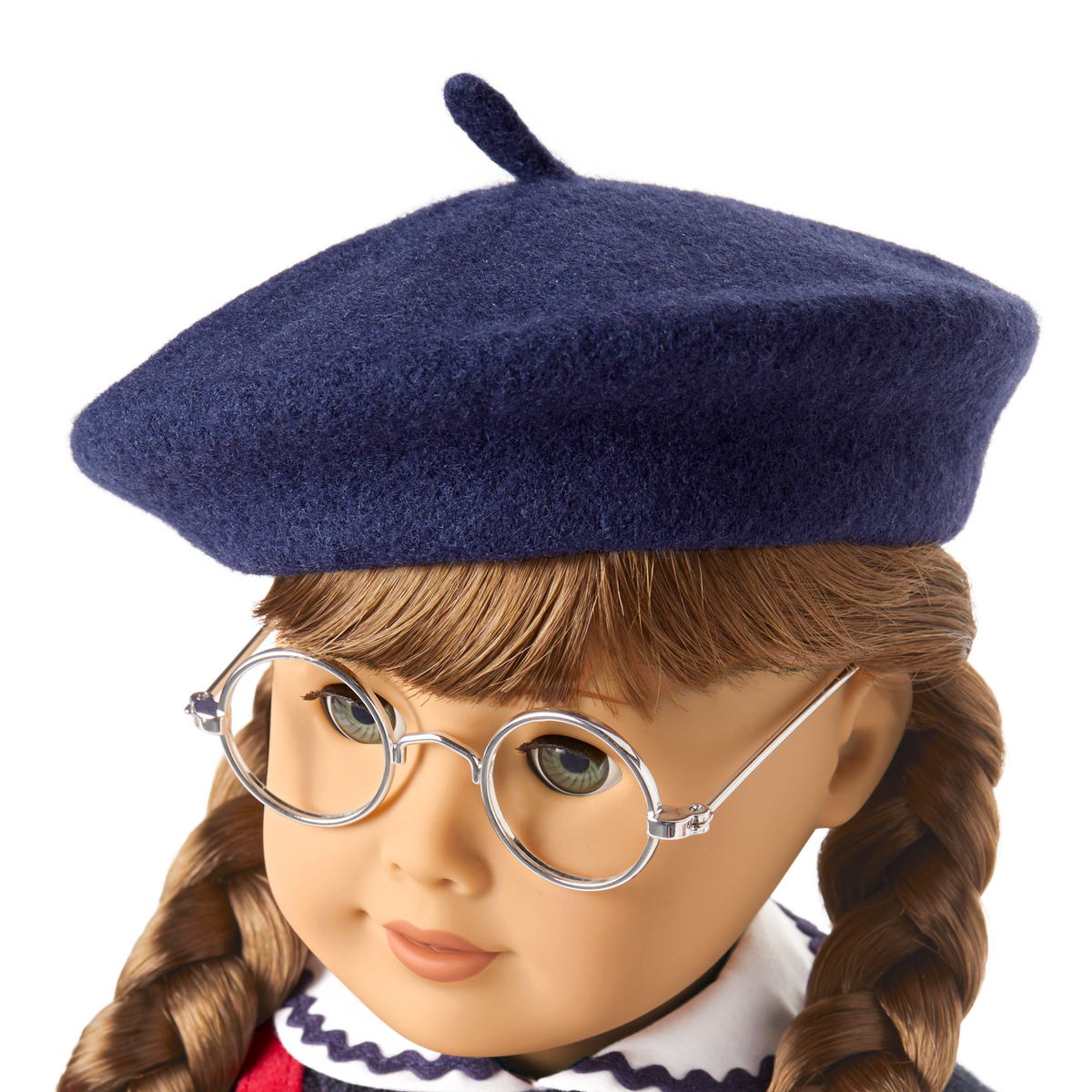 Molly McIntire™ 18-inch Doll, Book & Accessories (Historical Characters)