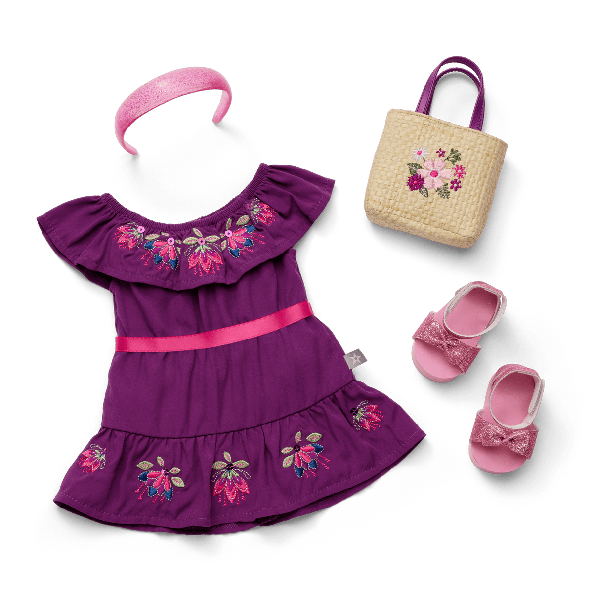 Raquel’s™ Beach Bundle (Girl of the Year™ 2026)