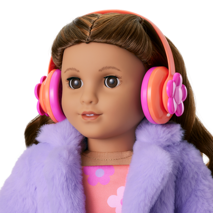 Truly Me™ #117 Doll & Day of Fun All-in-One Set