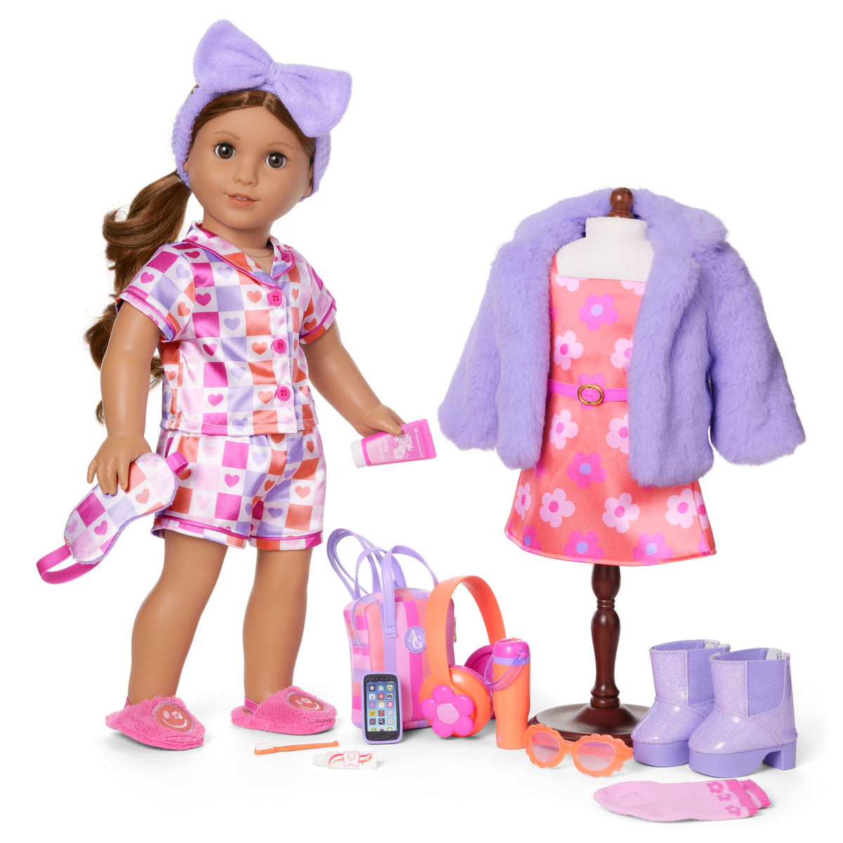 Truly Me™ #117 Doll & Day of Fun All-in-One Set